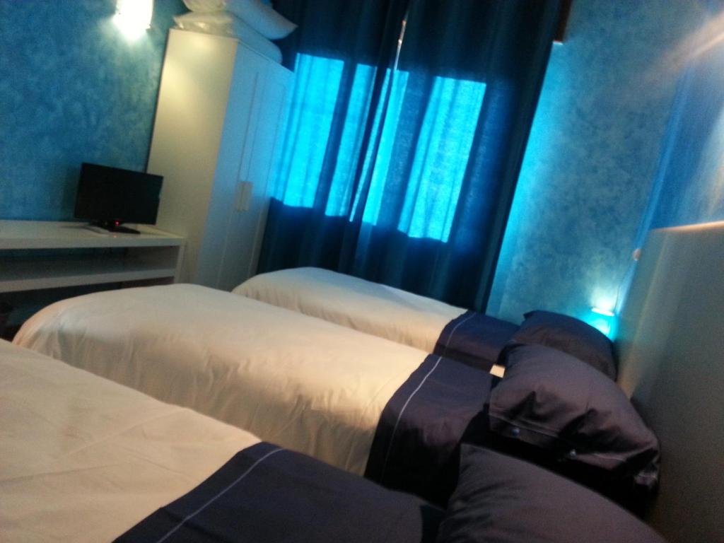 Fenix room 1